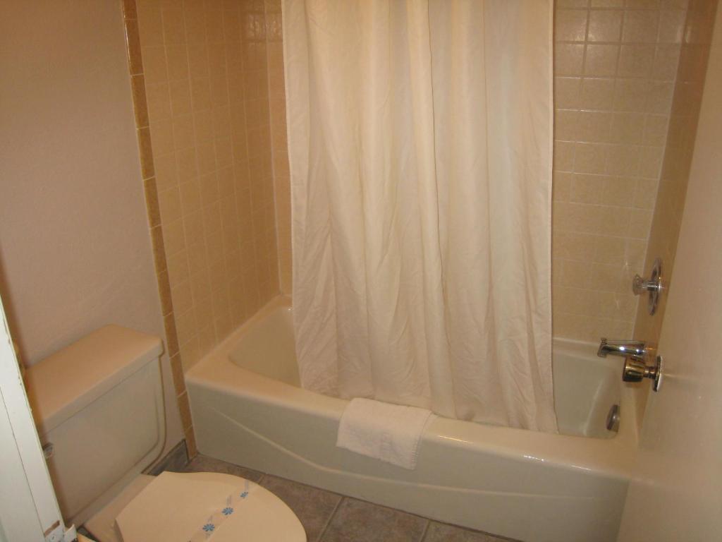 Motel 8 Maricopa Bagian luar foto