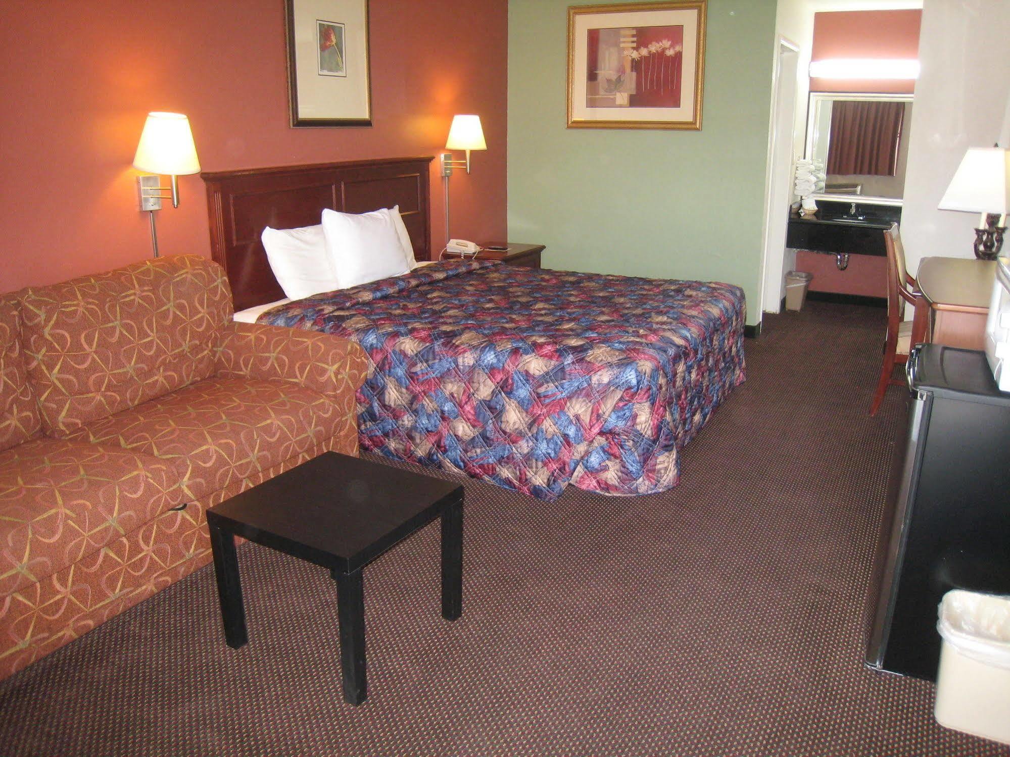 Motel 8 Maricopa Bagian luar foto
